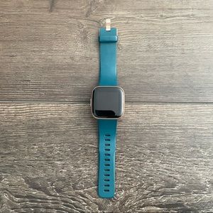 Fitbit Versa 2 Smartwatch